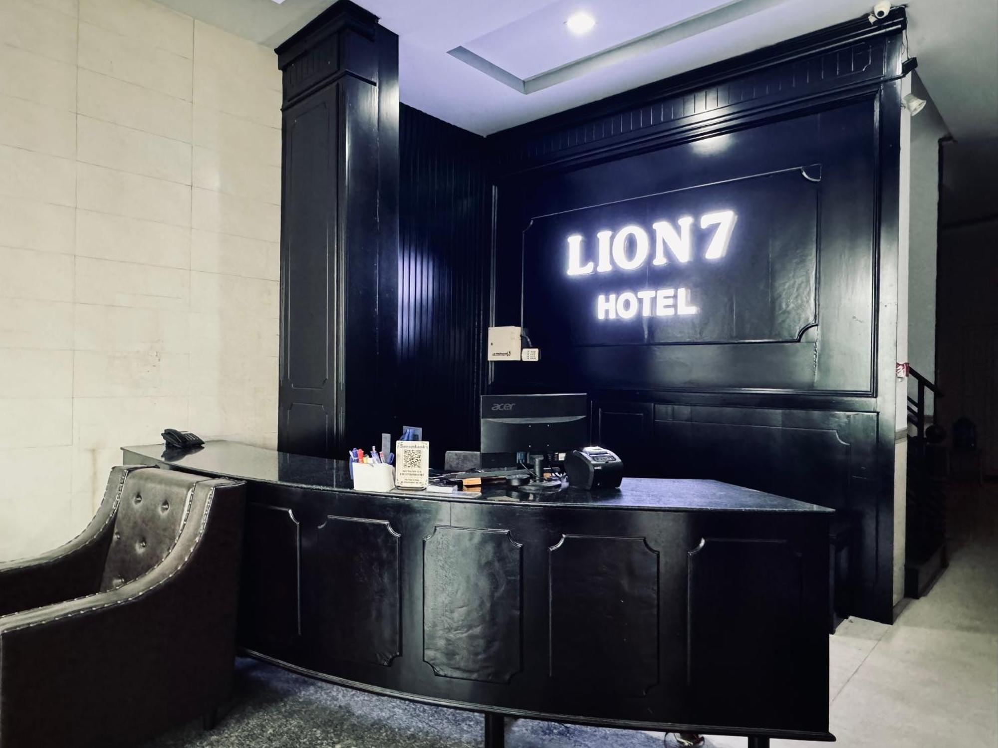 Lion 7 Hotel Кан То Екстериор снимка
